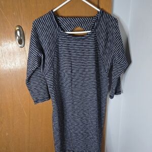 T- For Talbots, Striped Navy Women's Dress Size XS.